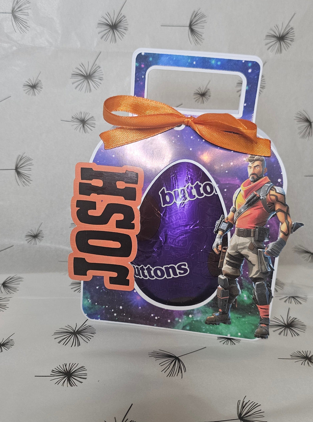 Fortnite kinder egg holder