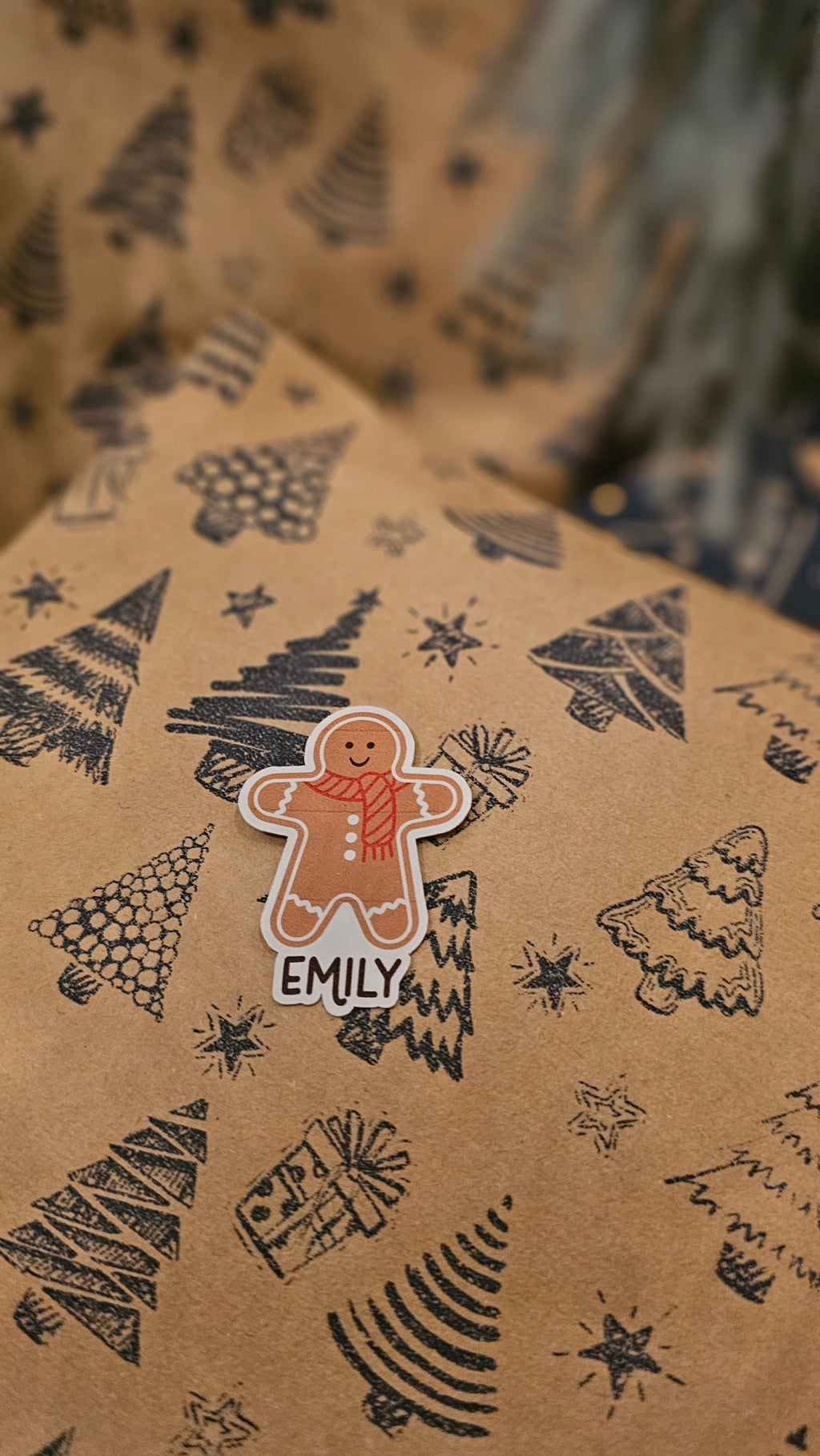 X18 Gingerbread name sticker