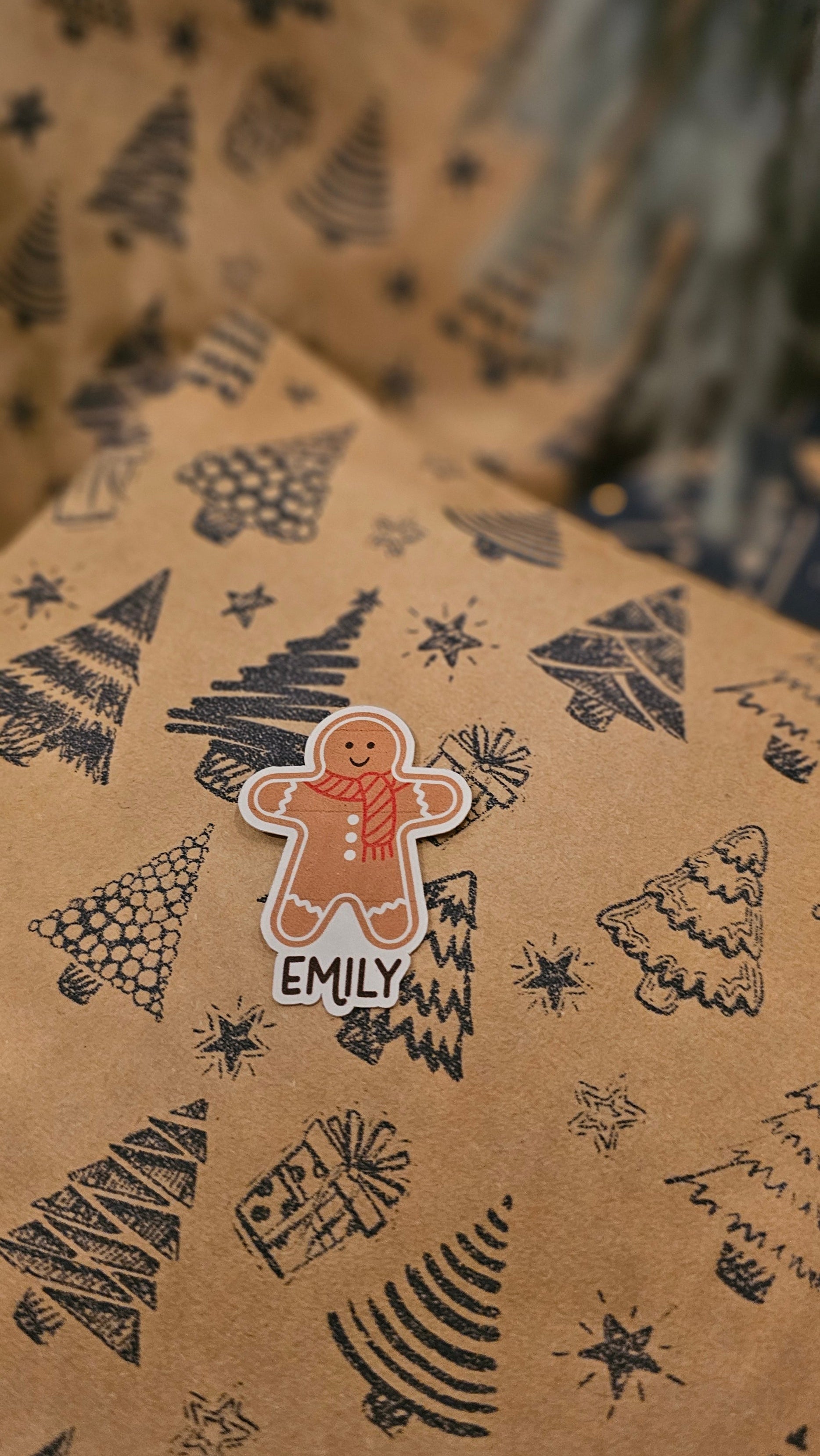 X18 Gingerbread name sticker