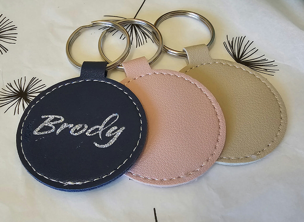 Round leather keyring